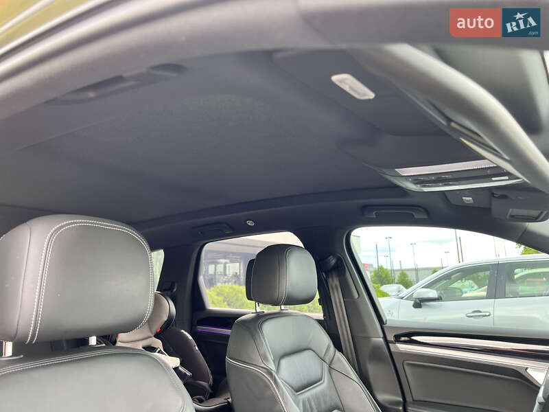 Позашляховик / Кросовер Volkswagen Touareg 2019 в Мукачевому
