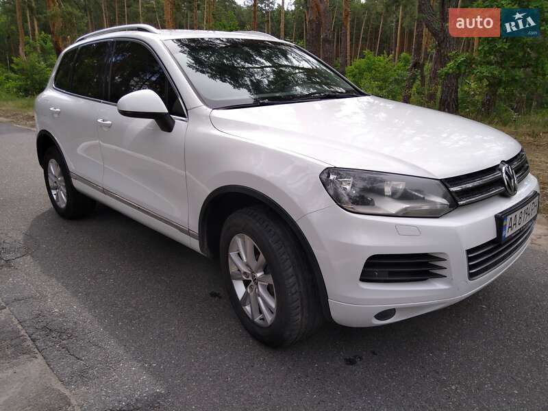 Внедорожник / Кроссовер Volkswagen Touareg 2012 в Киеве фото 13 Внедорожник / Кроссовер Volkswagen Touareg 2012 в Киеве