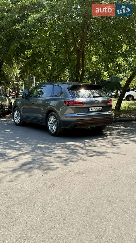 Внедорожник / Кроссовер Volkswagen Touareg 2019 в Днепре фото 3 Внедорожник / Кроссовер Volkswagen Touareg 2019 в Днепре