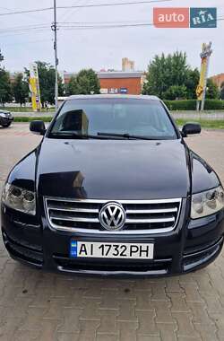 Позашляховик / Кросовер Volkswagen Touareg 2005 в Києві