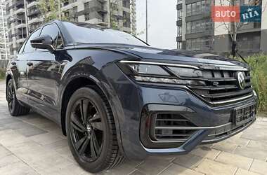 Позашляховик / Кросовер Volkswagen Touareg 2023 в Києві