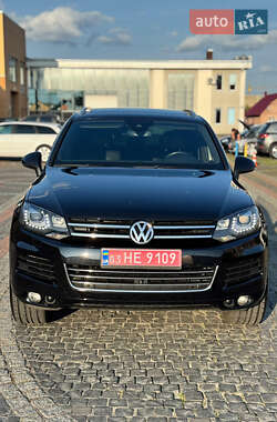 Позашляховик / Кросовер Volkswagen Touareg 2012 в Житомирі