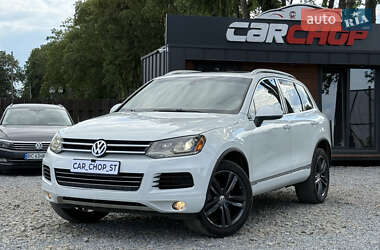 Позашляховик / Кросовер Volkswagen Touareg 2012 в Стрию