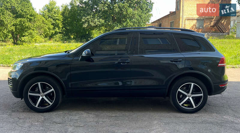 Позашляховик / Кросовер Volkswagen Touareg 2012 в Бердичеві