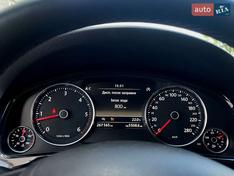 Позашляховик / Кросовер Volkswagen Touareg 2012 в Бердичеві