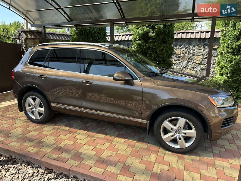 Внедорожник / Кроссовер Volkswagen Touareg 2012 в Хмельницком фото 9 Внедорожник / Кроссовер Volkswagen Touareg 2012 в Хмельницком