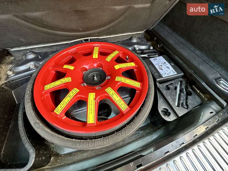 Позашляховик / Кросовер Volkswagen Touareg 2014 в Вінниці