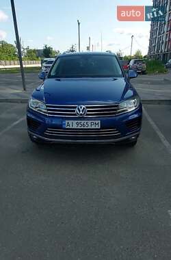 Volkswagen Touareg 2015