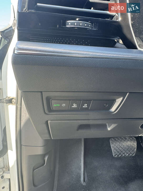 Внедорожник / Кроссовер Volkswagen Touareg 2019 в Тячеве