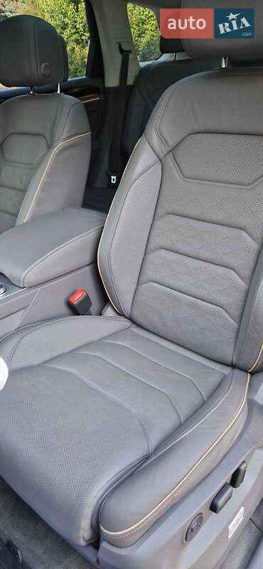 Внедорожник / Кроссовер Volkswagen Touareg 2020 в Киеве фото 17 Внедорожник / Кроссовер Volkswagen Touareg 2020 в Киеве