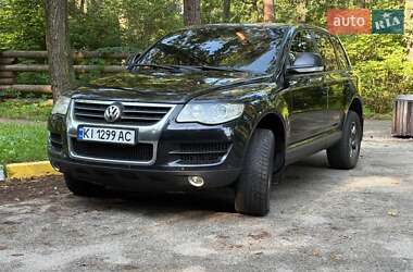Позашляховик / Кросовер Volkswagen Touareg 2007 в Бучі