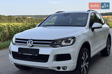 Внедорожник / Кроссовер Volkswagen Touareg 2013 в Умани
