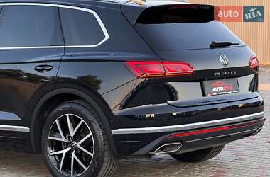 Внедорожник / Кроссовер Volkswagen Touareg 2022 в 