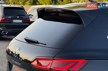 Внедорожник / Кроссовер Volkswagen Touareg 2022 в 