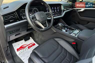 Внедорожник / Кроссовер Volkswagen Touareg 2022 в 