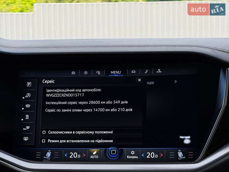 Позашляховик / Кросовер Volkswagen Touareg 2022 в Луцьку