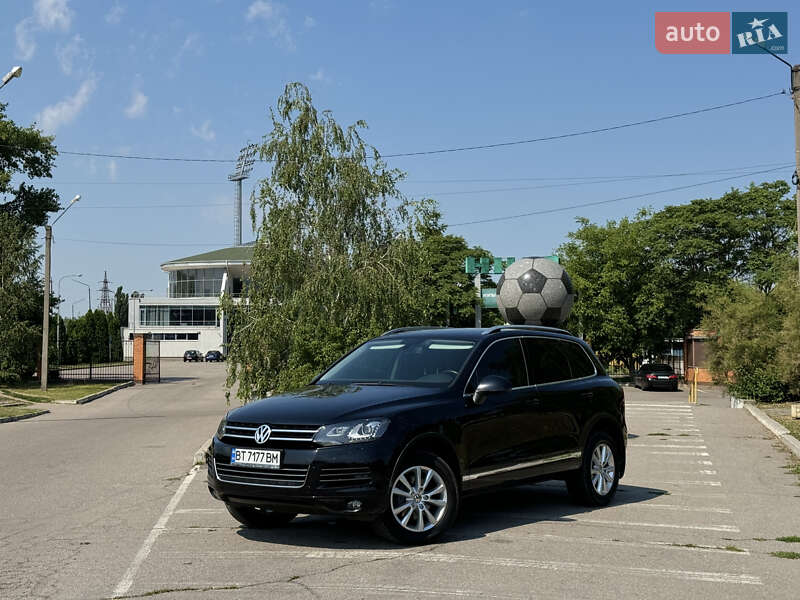 Позашляховик / Кросовер Volkswagen Touareg 2012 в Олександрії фото 2 Позашляховик / Кросовер Volkswagen Touareg 2012 в Олександрії
