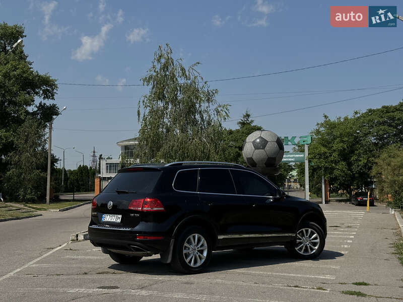 Позашляховик / Кросовер Volkswagen Touareg 2012 в Олександрії фото 8 Позашляховик / Кросовер Volkswagen Touareg 2012 в Олександрії