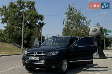 Внедорожник / Кроссовер Volkswagen Touareg 2012 в Александрие