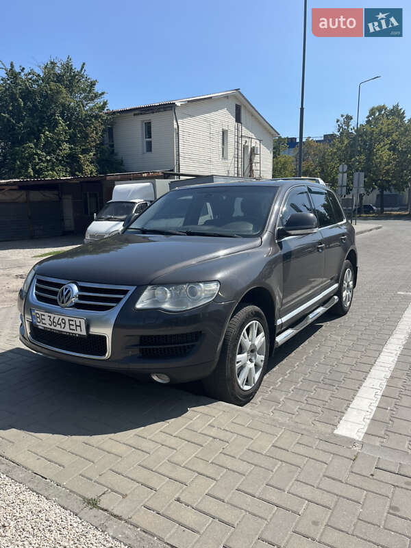 Внедорожник / Кроссовер Volkswagen Touareg 2008 в Днепре фото 2 Внедорожник / Кроссовер Volkswagen Touareg 2008 в Днепре