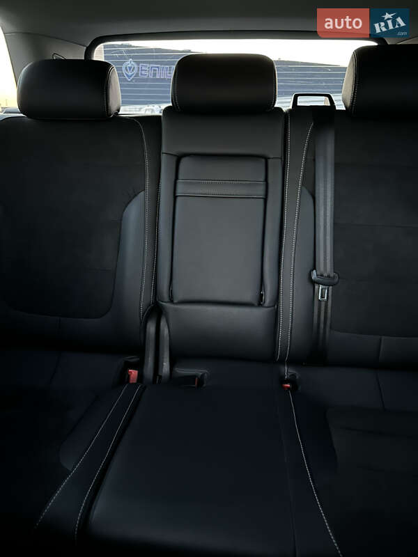 Внедорожник / Кроссовер Volkswagen Touareg 2012 в Львове фото 32 Внедорожник / Кроссовер Volkswagen Touareg 2012 в Львове