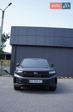 Внедорожник / Кроссовер Volkswagen Touareg 2024 в Днепре