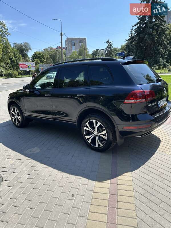 Внедорожник / Кроссовер Volkswagen Touareg 2015 в Тернополе фото 6 Внедорожник / Кроссовер Volkswagen Touareg 2015 в Тернополе