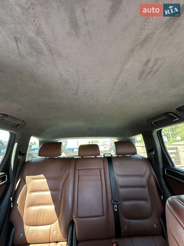 Внедорожник / Кроссовер Volkswagen Touareg 2015 в Тернополе фото 32 Внедорожник / Кроссовер Volkswagen Touareg 2015 в Тернополе