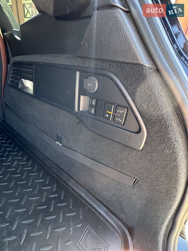 Внедорожник / Кроссовер Volkswagen Touareg 2015 в Тернополе фото 33 Внедорожник / Кроссовер Volkswagen Touareg 2015 в Тернополе