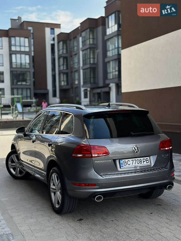 Позашляховик / Кросовер Volkswagen Touareg 2013 в Львові фото 7 Позашляховик / Кросовер Volkswagen Touareg 2013 в Львові