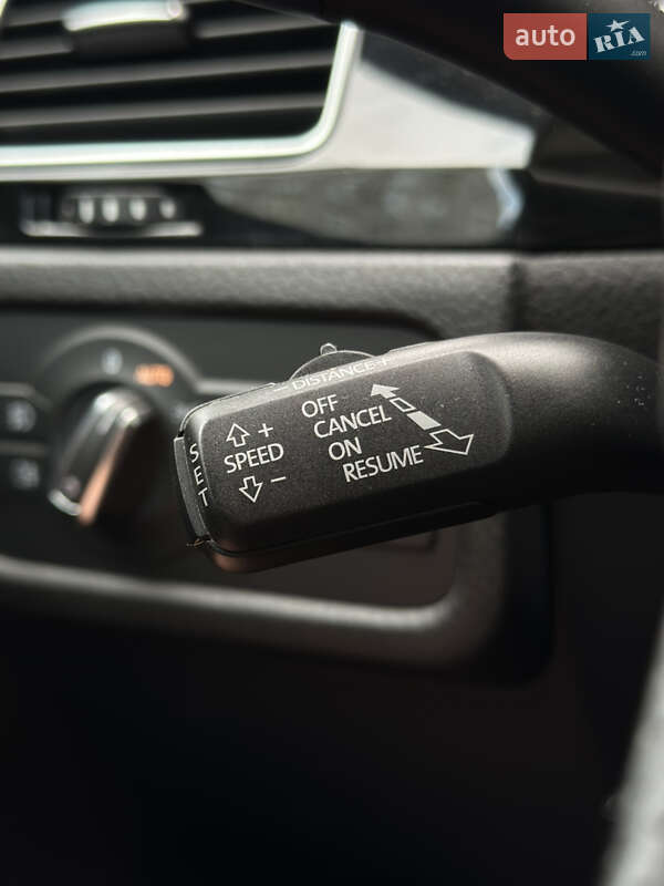 Позашляховик / Кросовер Volkswagen Touareg 2013 в Львові фото 13 Позашляховик / Кросовер Volkswagen Touareg 2013 в Львові