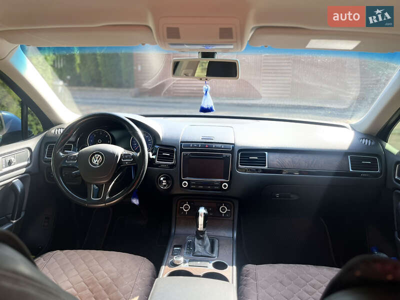 Позашляховик / Кросовер Volkswagen Touareg 2014 в Лохвиці фото 12 Позашляховик / Кросовер Volkswagen Touareg 2014 в Лохвиці