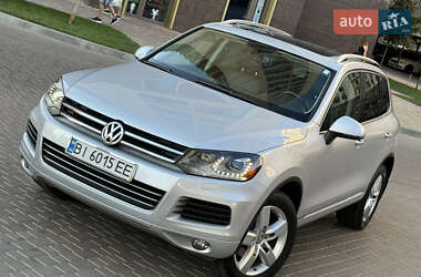 Внедорожник / Кроссовер Volkswagen Touareg 2012 в Одессе