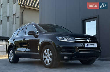 Позашляховик / Кросовер Volkswagen Touareg 2010 в Рівному