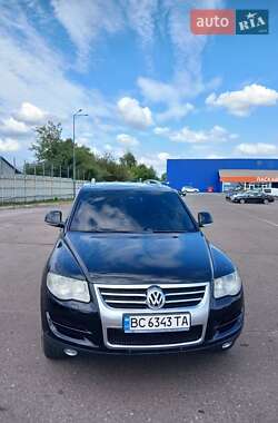 Внедорожник / Кроссовер Volkswagen Touareg 2008 в Львове