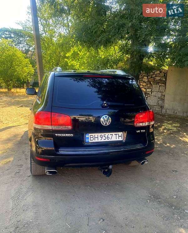Внедорожник / Кроссовер Volkswagen Touareg 2006 в Снигиревке