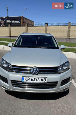 Внедорожник / Кроссовер Volkswagen Touareg 2013 в Запорожье