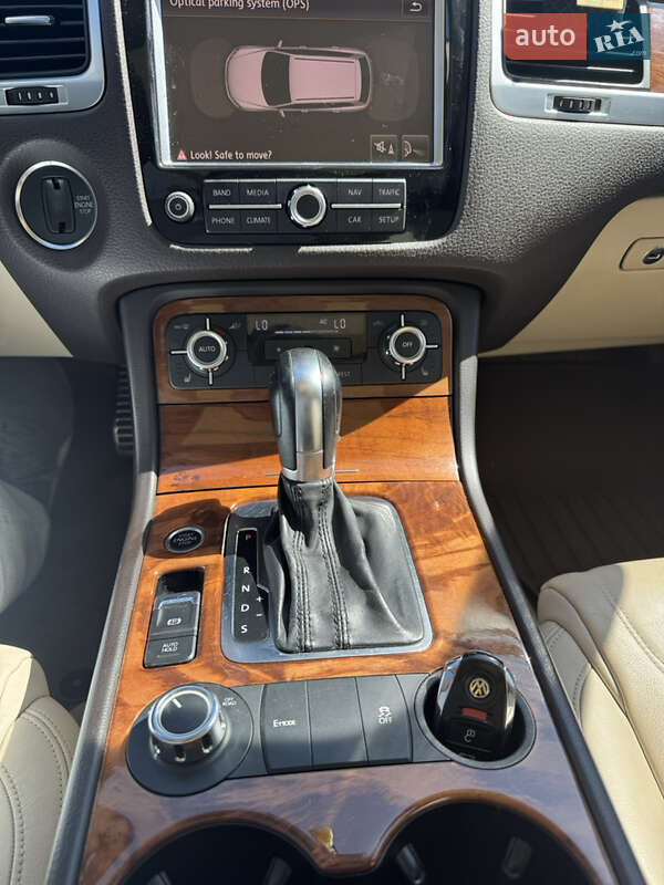 Позашляховик / Кросовер Volkswagen Touareg 2010 в Одесі фото 28 Позашляховик / Кросовер Volkswagen Touareg 2010 в Одесі