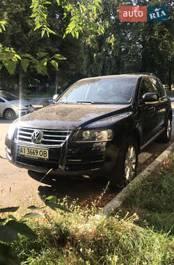 Внедорожник / Кроссовер Volkswagen Touareg 2006 в Киеве