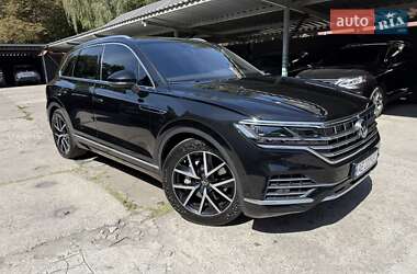 Позашляховик / Кросовер Volkswagen Touareg 2022 в  фото 9 Позашляховик / Кросовер Volkswagen Touareg 2022 в