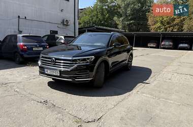 Позашляховик / Кросовер Volkswagen Touareg 2022 в  фото 25 Позашляховик / Кросовер Volkswagen Touareg 2022 в