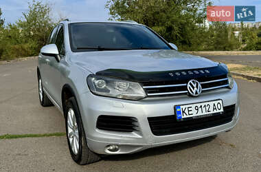 Позашляховик / Кросовер Volkswagen Touareg 2011 в Кривому Розі