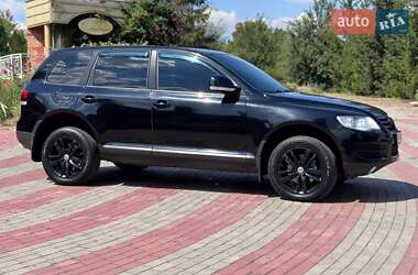 Внедорожник / Кроссовер Volkswagen Touareg 2007 в 