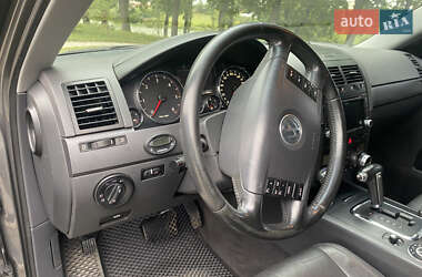 Внедорожник / Кроссовер Volkswagen Touareg 2009 в 