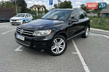 Позашляховик / Кросовер Volkswagen Touareg 2011 в Дніпрі
