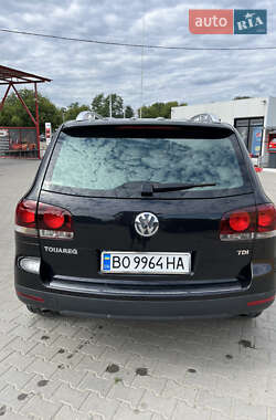 Внедорожник / Кроссовер Volkswagen Touareg 2008 в 