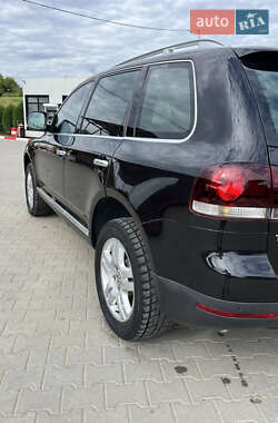 Внедорожник / Кроссовер Volkswagen Touareg 2008 в 
