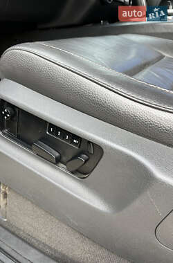 Внедорожник / Кроссовер Volkswagen Touareg 2008 в 