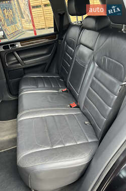 Внедорожник / Кроссовер Volkswagen Touareg 2008 в 
