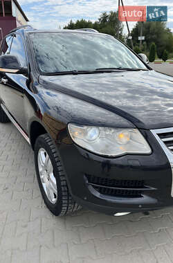 Внедорожник / Кроссовер Volkswagen Touareg 2008 в 